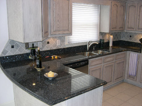 Blue Pearl - 4" Granite & Tile Backsplash - Ogee Edge