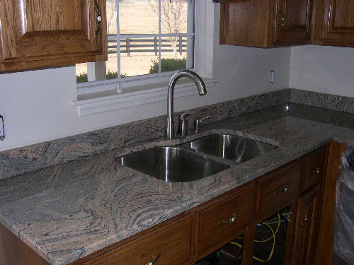 Juperano Columbo - Pencil Round - 4" Granite Backsplash