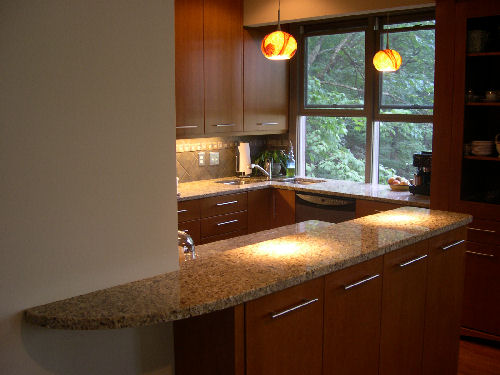 New Venetian Gold - Eased Edge - Tile Backsplash