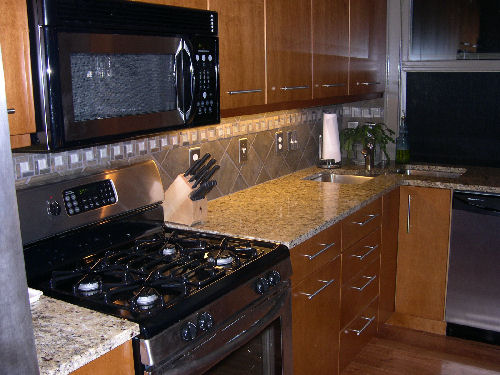New Venetian Gold - Eased Edge - Tile Backsplash